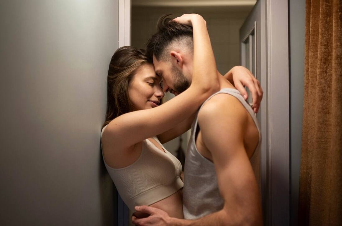 LA position la plus passionnelle du Kama-sutra