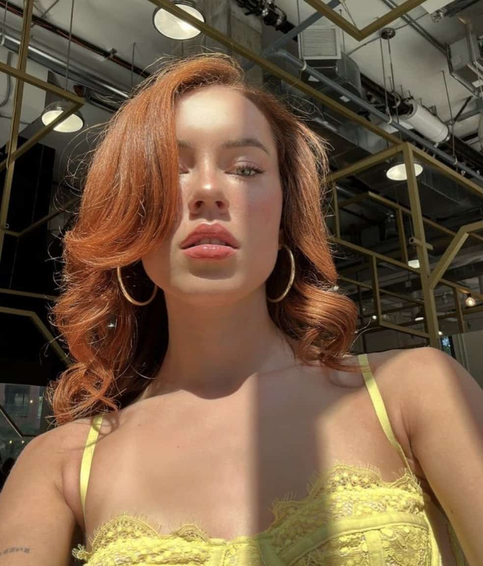 Elle expose un troll publiquement 