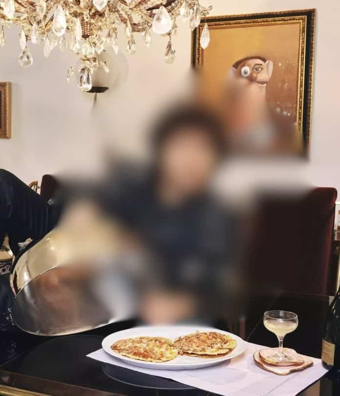 Un choix questionné parmi les hommes les plus sexy