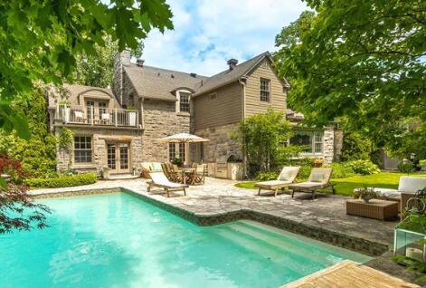 Bienes raíces - Westmount