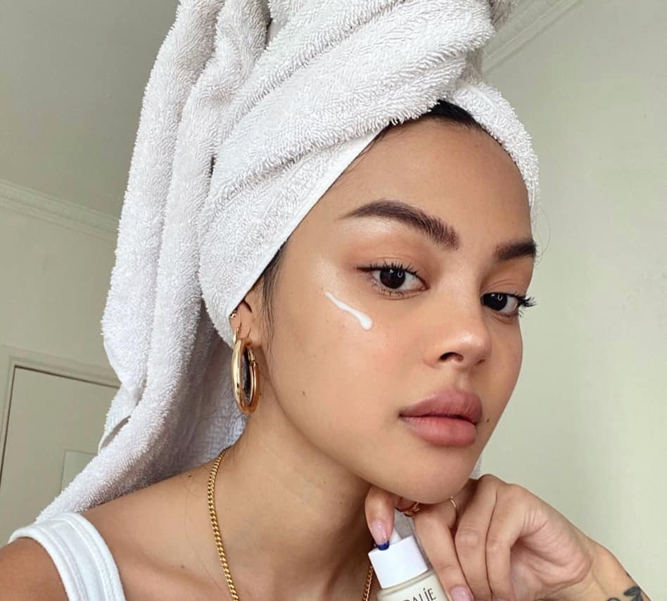 Pattes d’oie: 1 femme sur 3 commet cette erreur 