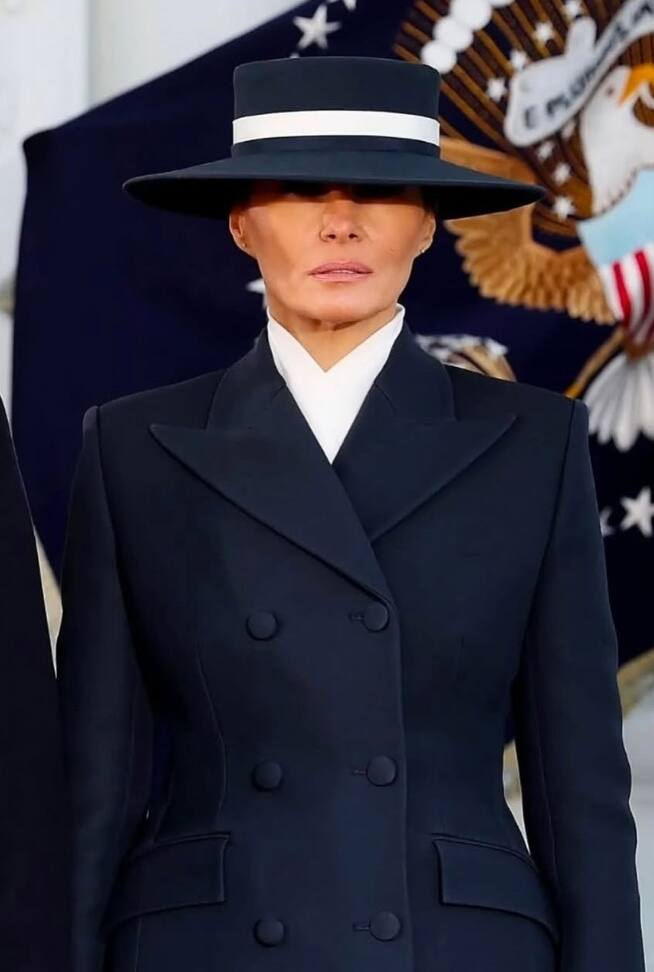 Le chapeau de Melania Trump fait vivement réagir