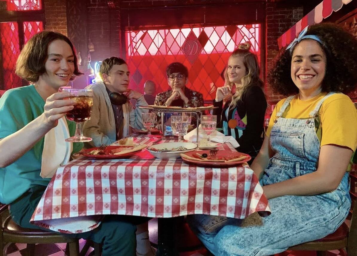 Cet acteur de «Atypical» annonce son nouveau nom