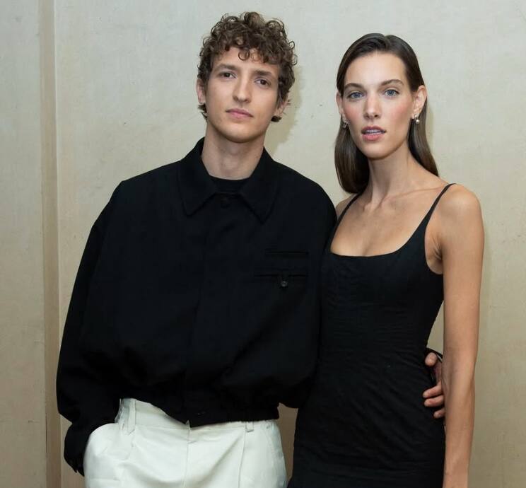 Le couple fait sensation au défilé Jacquemus