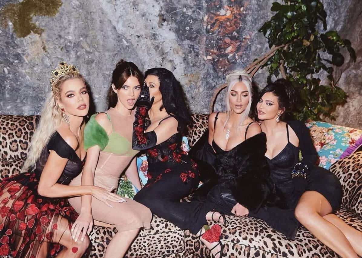 Une théorie complètement folle frappe la famille