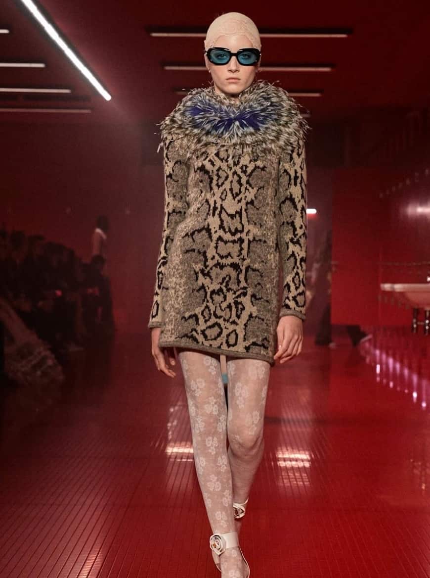 La fille de ces stars défile pour Valentino