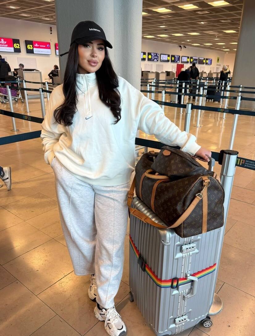 Ce vêtement que l'on porte en avion est à bannir 