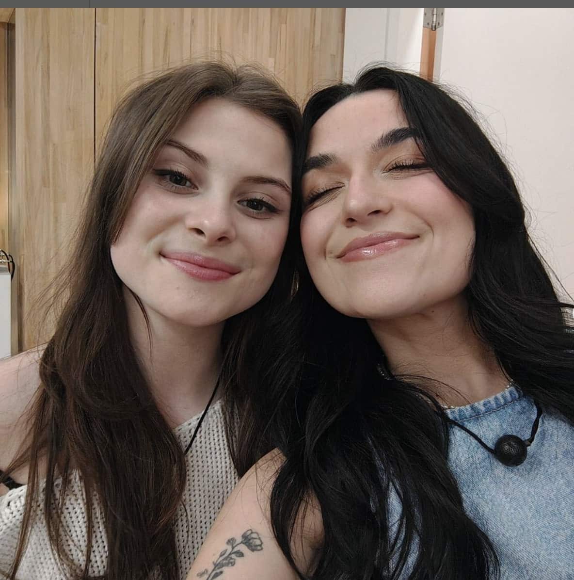 Les plus beaux looks de Mia et Katrine 