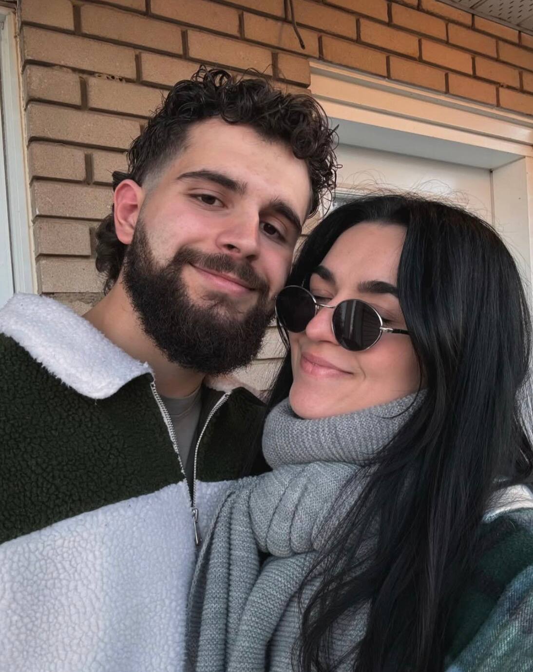 Le public pense que Katrine est célibataire