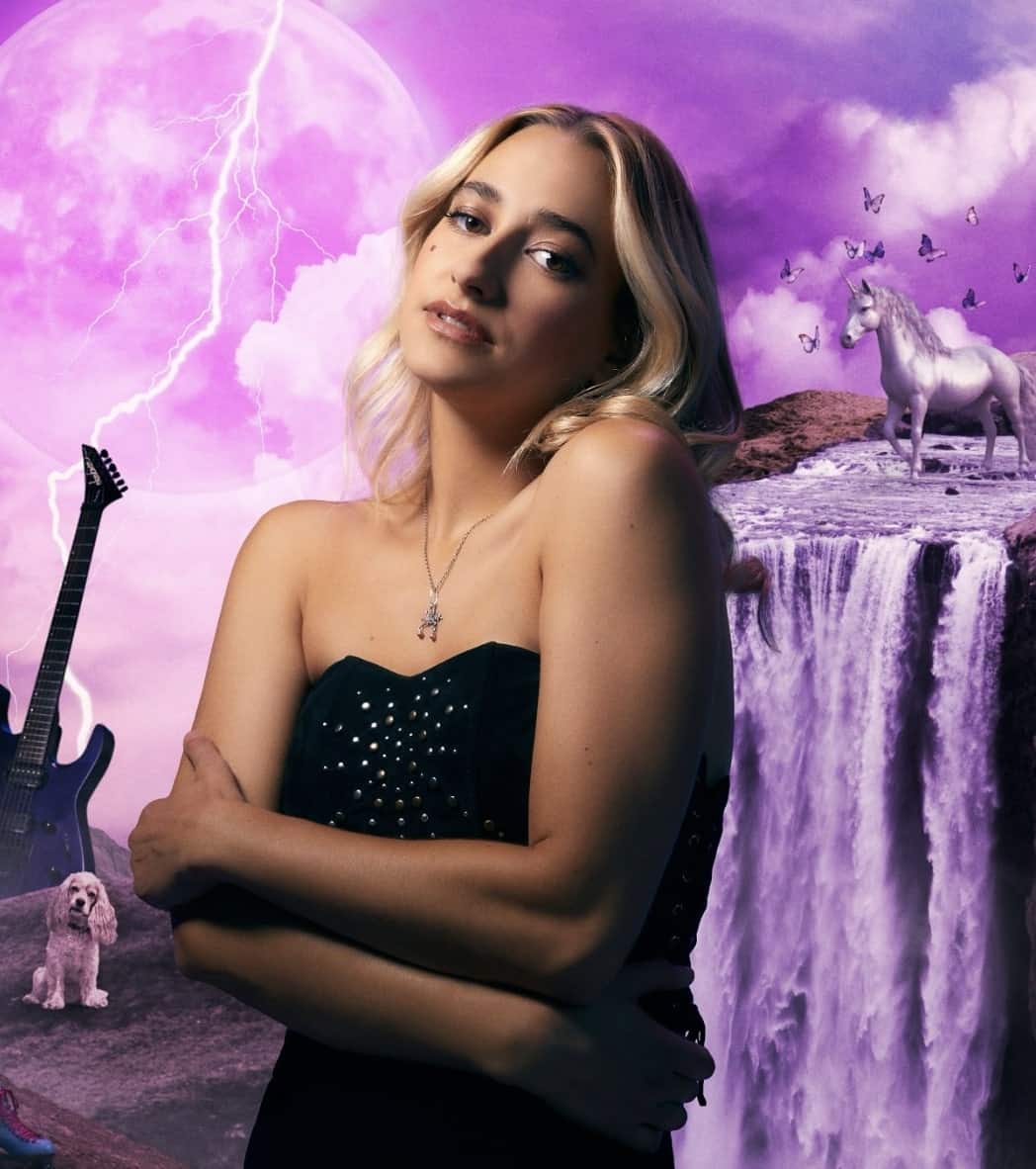 Chaude comme de la braise en une de magazine 