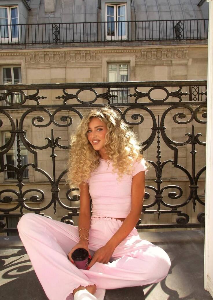 Ce haut est LE nouveau basique en vogue