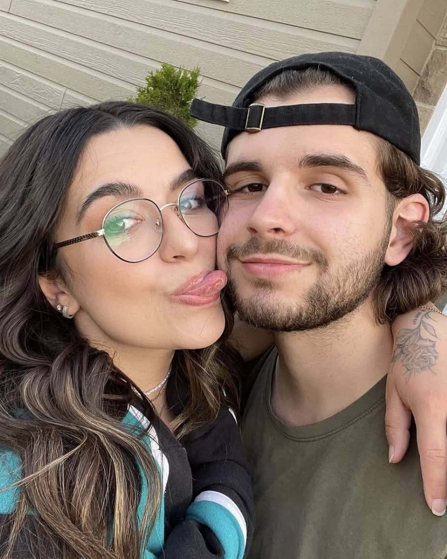 Elle confirme sa séparation