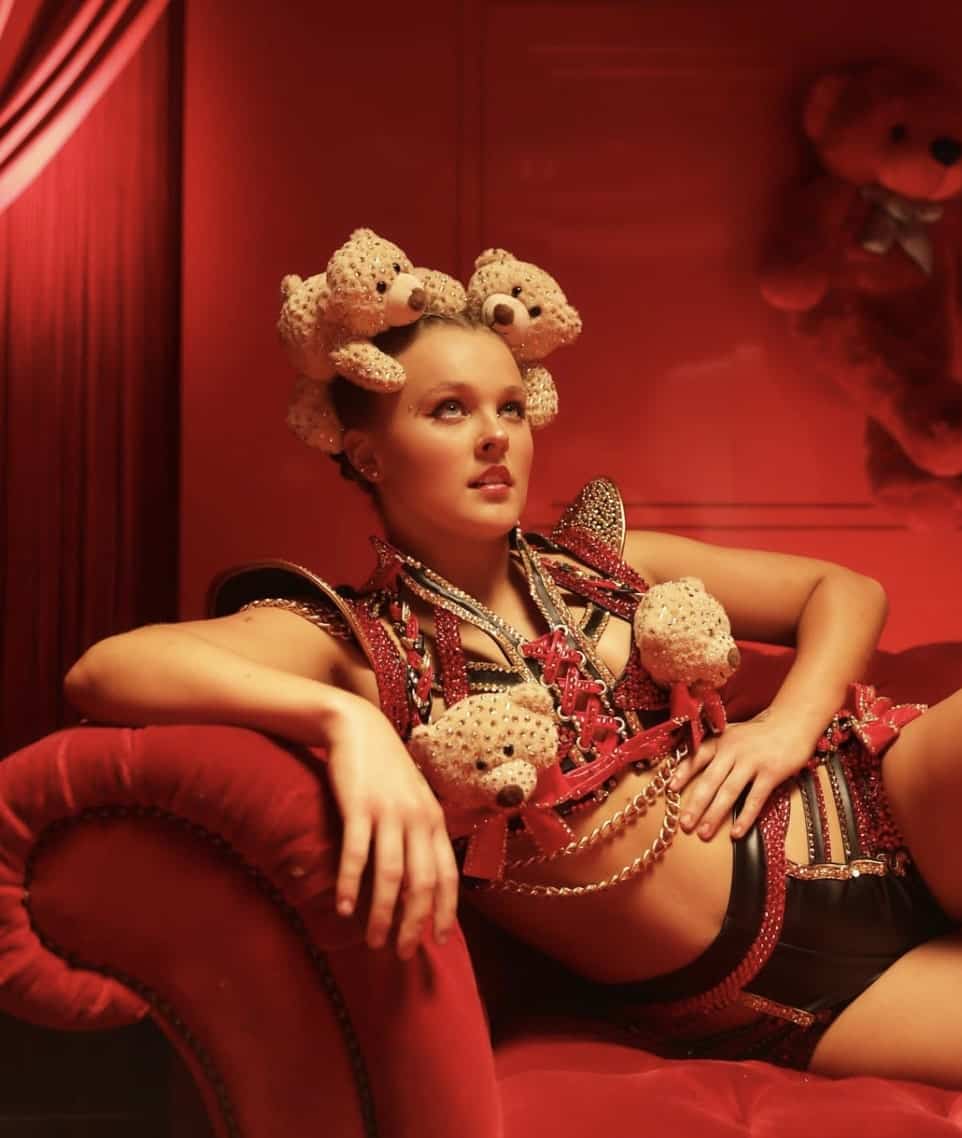 Sa relation choquante passe à une autre étape