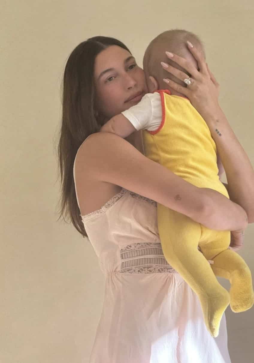 Elle lève le voile sur son difficile post-partum