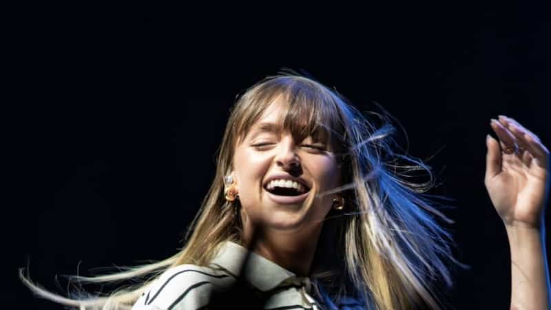 Image principale de l'article Voici son avis sur cette coiffure controversée