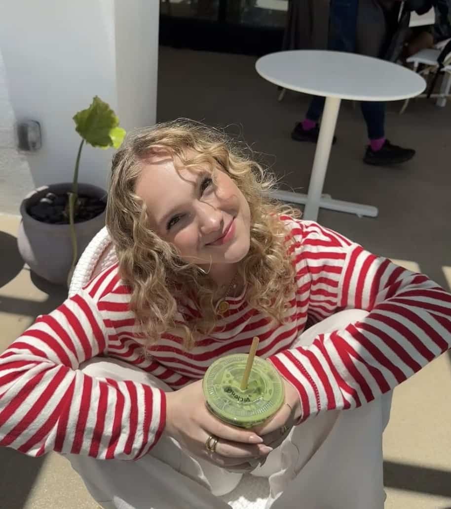 Elle dévoile sa chevelure estivale et ça épate