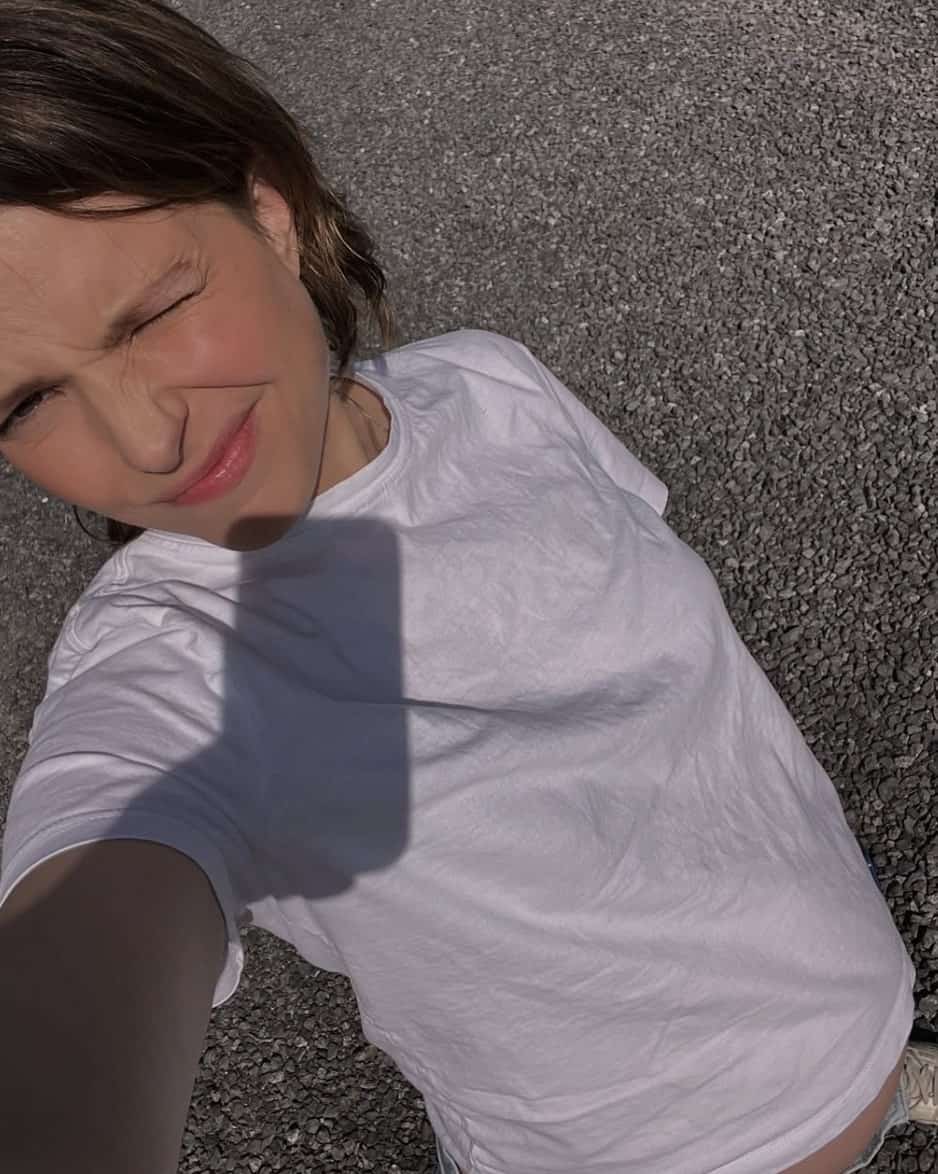 Une adorable photo de son bedon arrondi