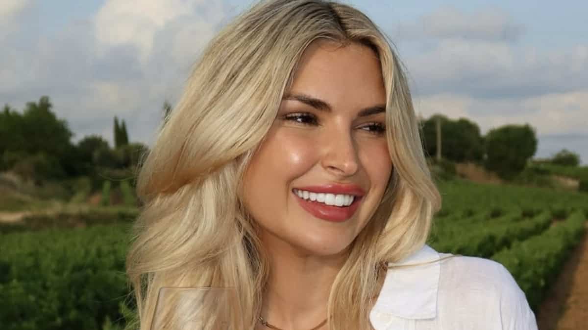 Elizebeth Rioux Elisabeth Rioux partage une photo avec un mystérieux homme: voici qui ...