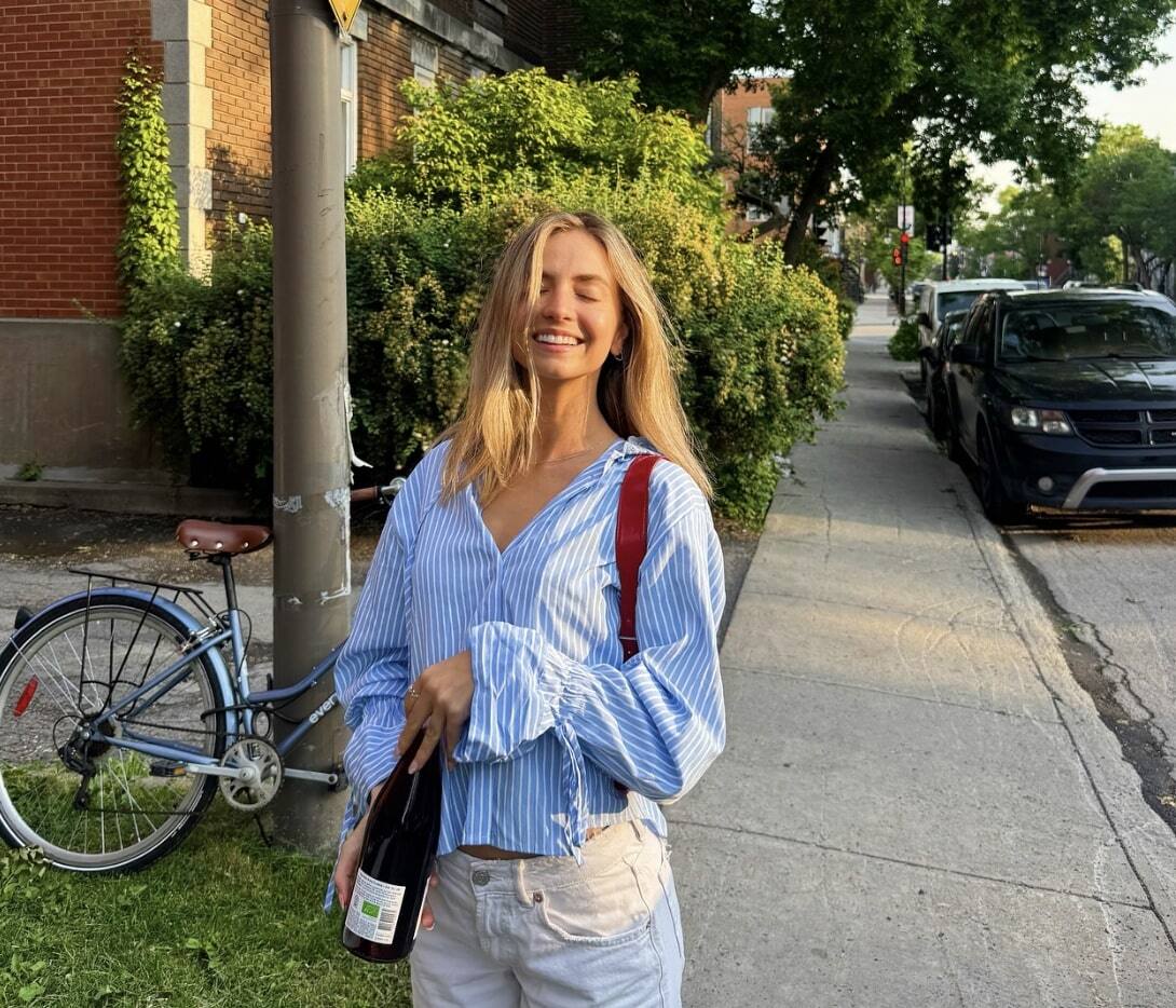 Une photo qui dévoile ses abdos pour la St-Jean