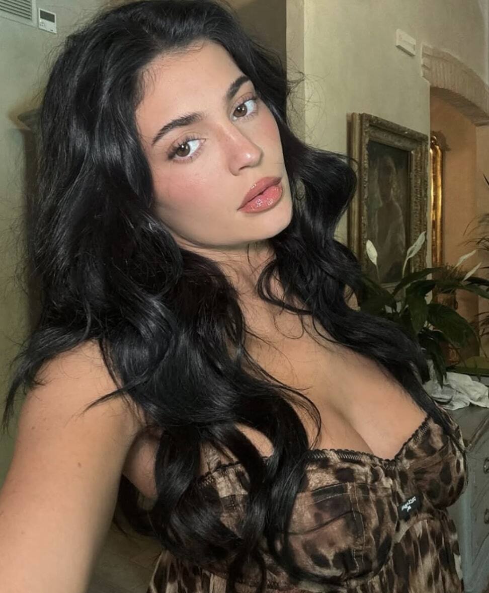 Lourdement critiquée pour cette campagne de mode