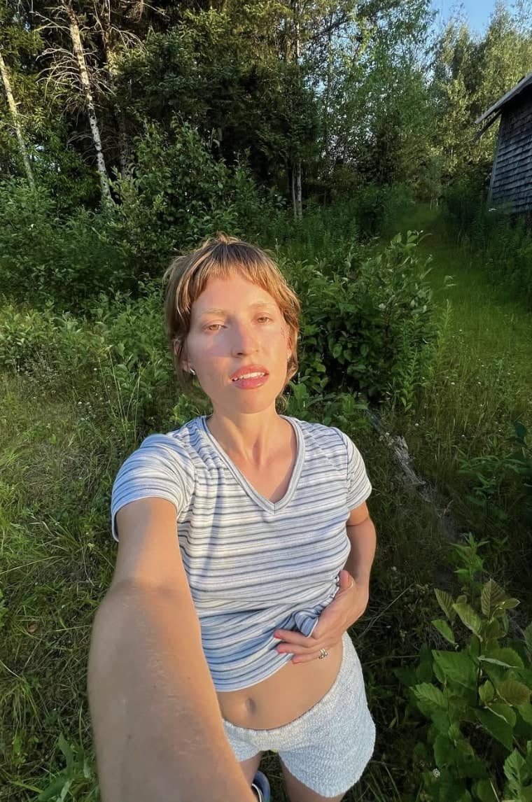 Est-elle prête à trouver l'amour? Elle dit tout