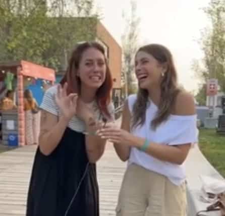 Pézie et Virginie RB: voici leurs looks