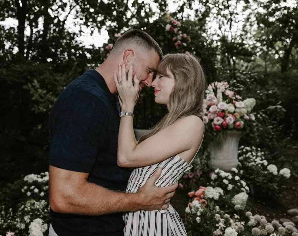 Le père dévoile les VRAIES fiançailles