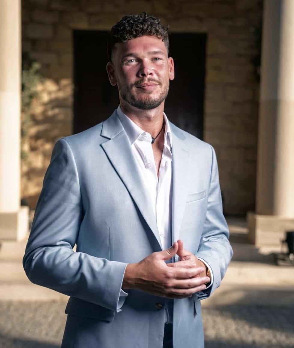 Des problèmes de santé forcent Jérémy à quitter 