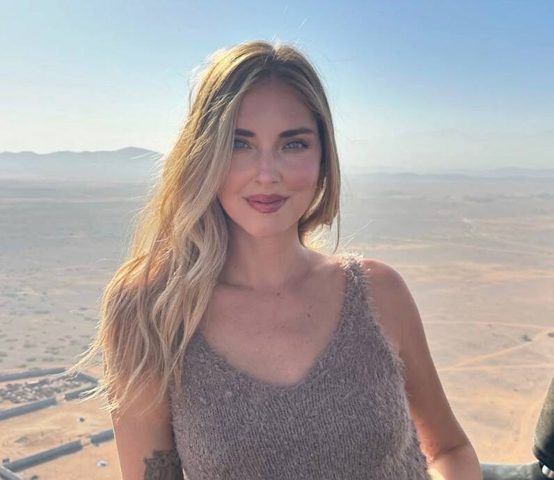 Fraude aux brioches de Noël: une influenceuse italienne sexy risque un an et huit mois de prison