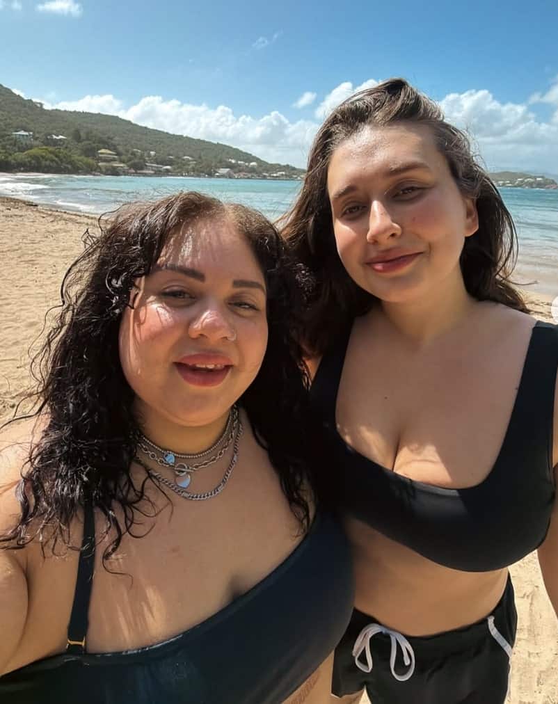 Elle et son père en voyage pour cette raison