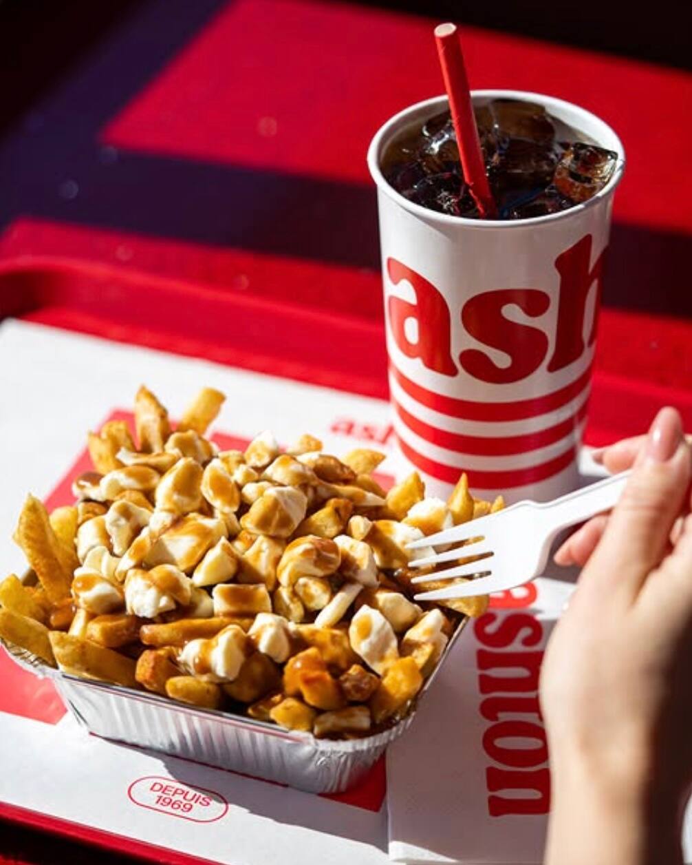 Ashton ouvrira un nouveau resto à Montréal