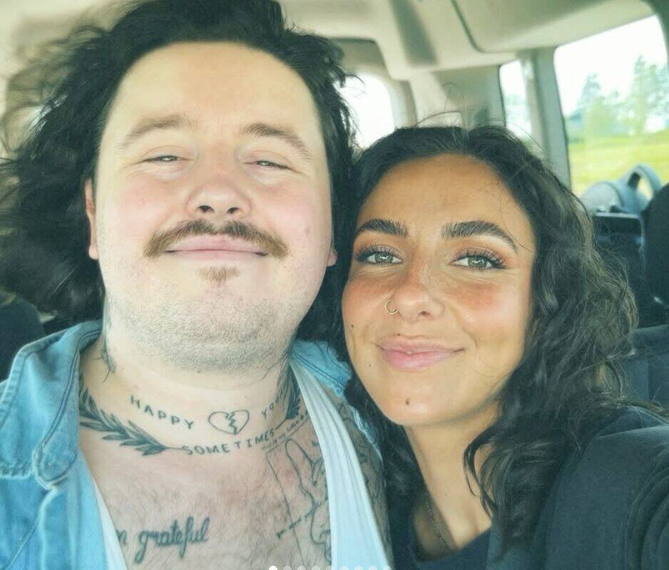 Son message vulnérable suscite du soutien