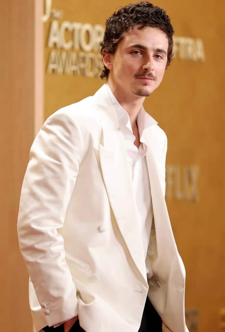 Dans l'eau chaude pour un commentaire