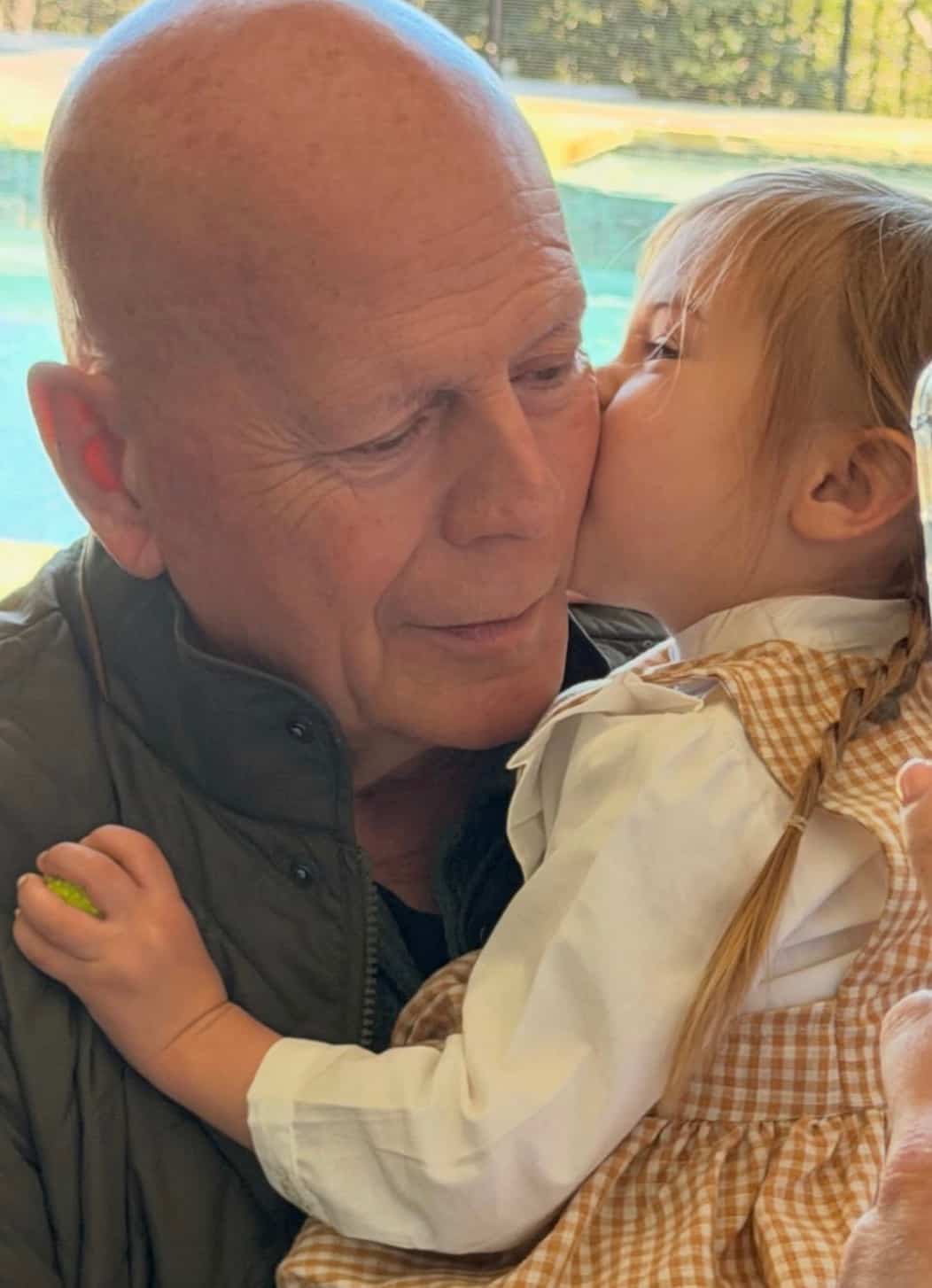 Demi Moore partage d'adorables photos de Bruce Willis et leur petite-fille pour son 71e anniversaire