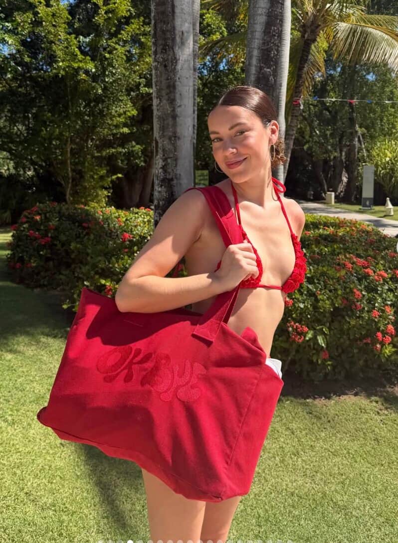 Image principale de l'article Elle eu tout le monde avec ses stories