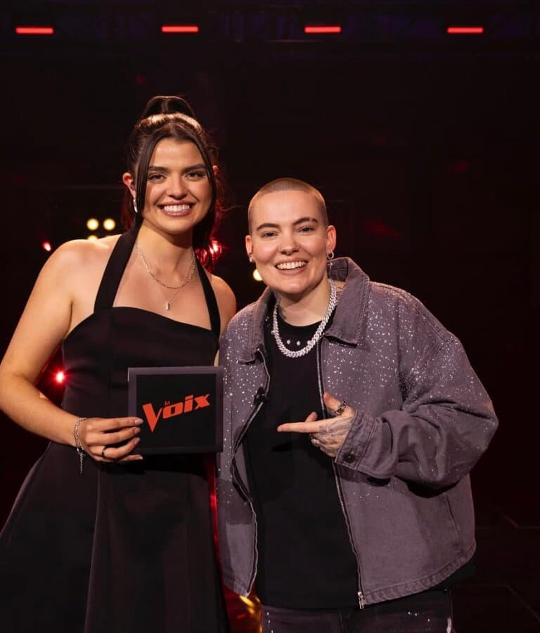 Image principale de l'article Reviendra-t-elle à «La Voix»? Elle répond