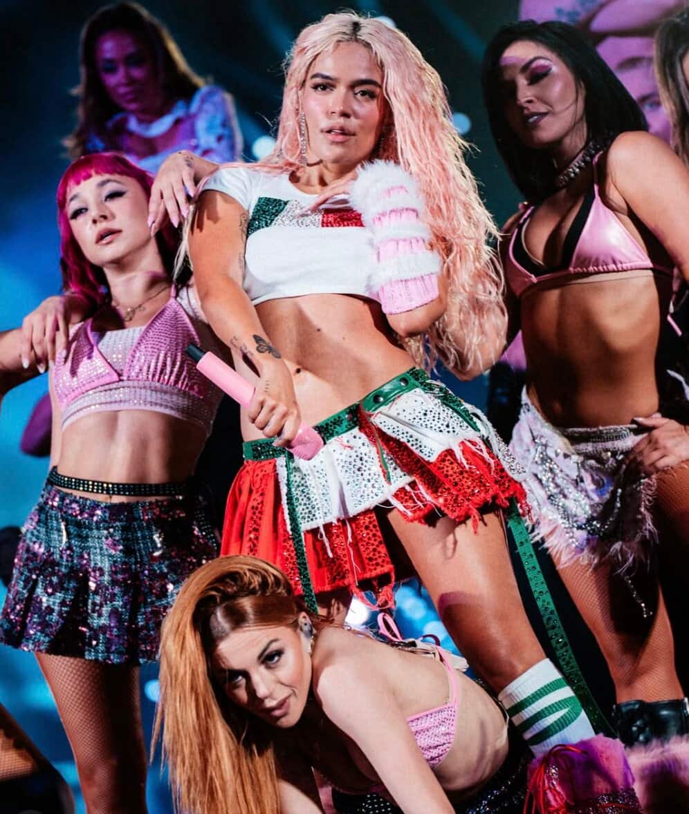 Image principale de l'article Cette participante de téléréalité était sur scène