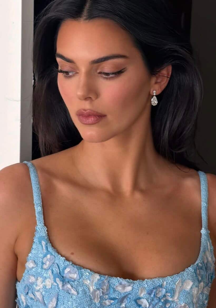 Image principale de l'article Elle fréquenterait cet acteur depuis des mois