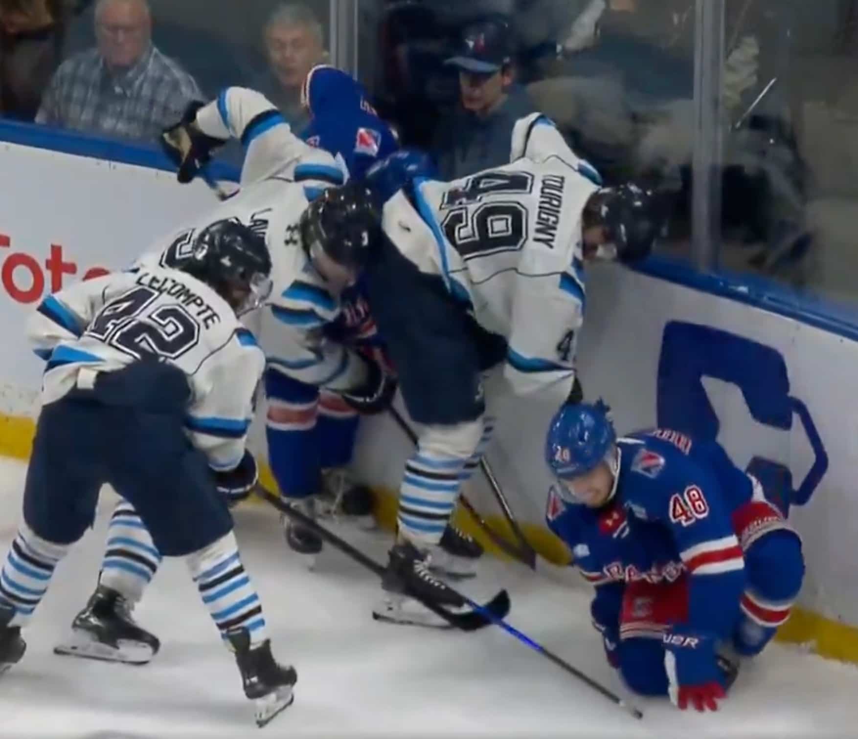 Watch: Saguenéens game marred by dangerous play: “That’s cowardly hockey,” Rangers coach fumes