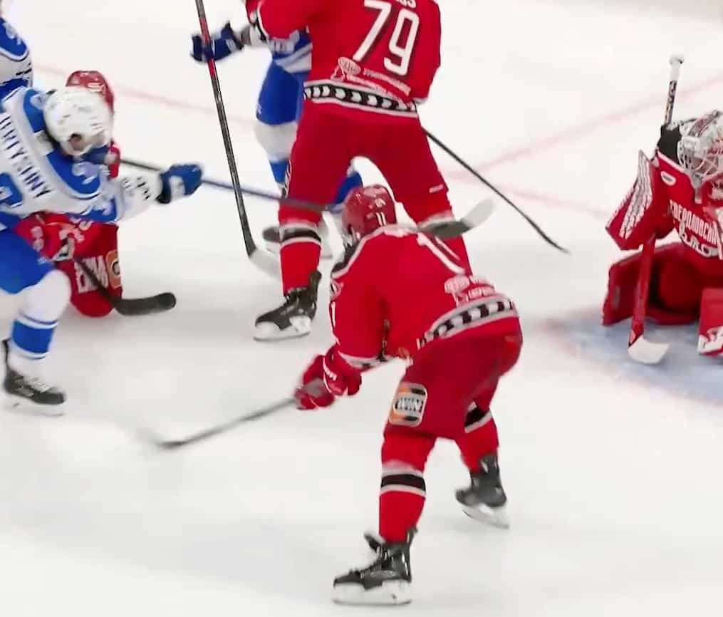 Les lacunes défensives de Daniel Sprong freinent sa progression dans la LNH