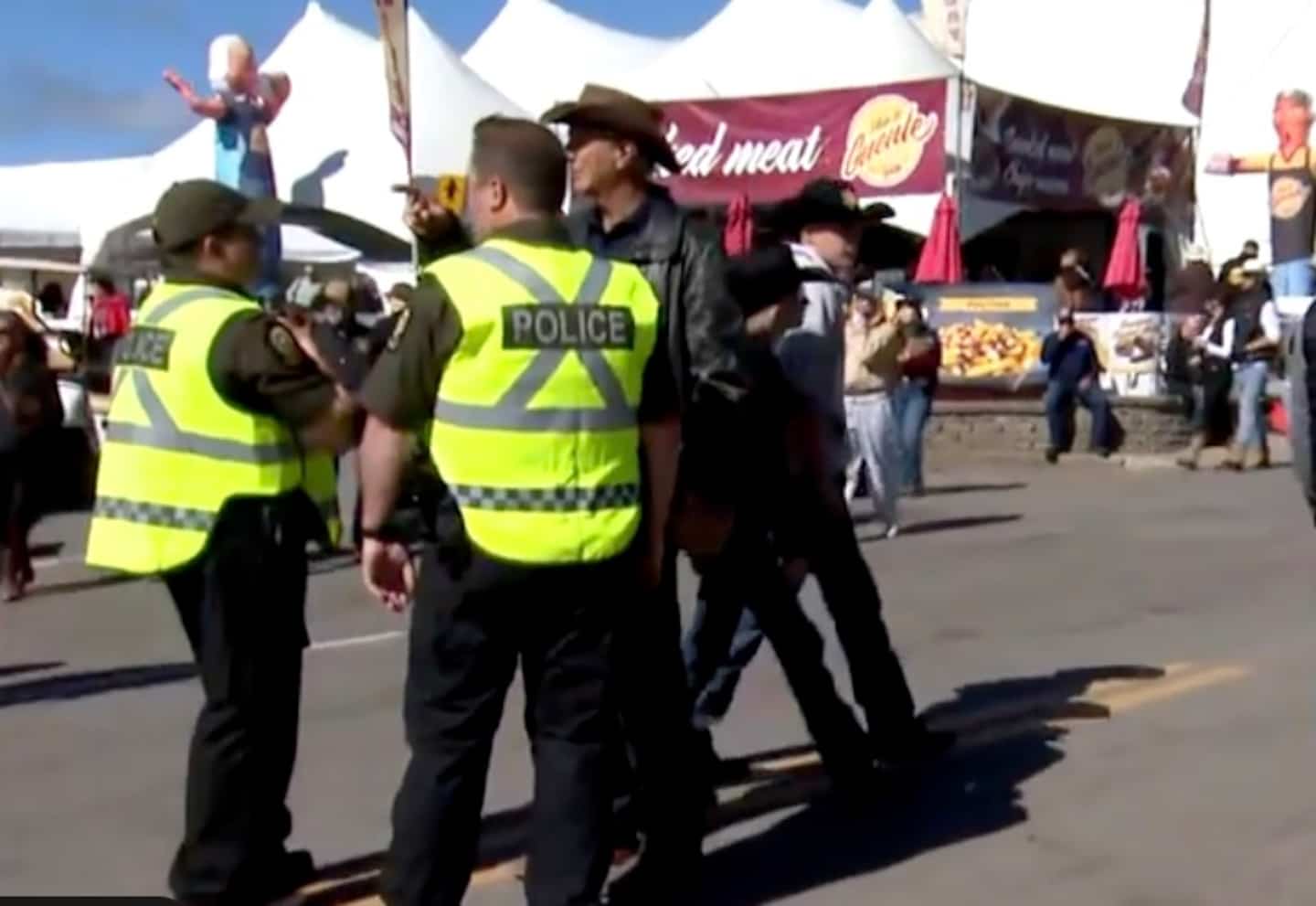 Six individus blessés par une voiture lors du Festival Western de Saint-Tite