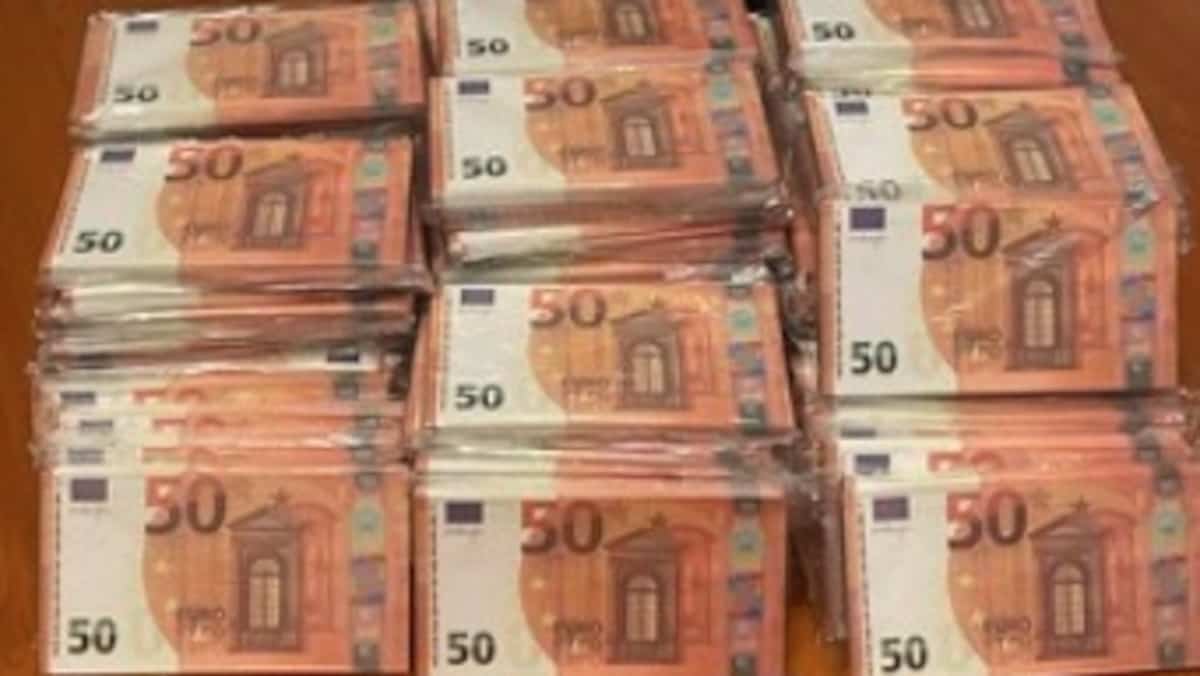 Il achète l’équivalent de plus de 1,27 M$ en faux billets pour des « likes » sur TikTok