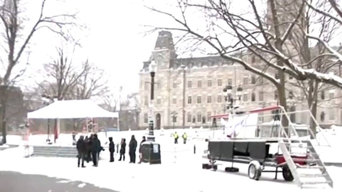 «Convoi de la liberté»: matin tranquille devant l’Assemblée nationale