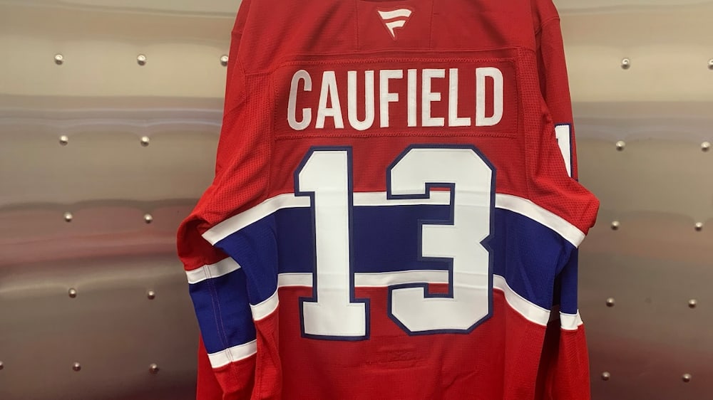 Canadien: Cole Caufield change de numéro pour honorer Johnny Gaudreau