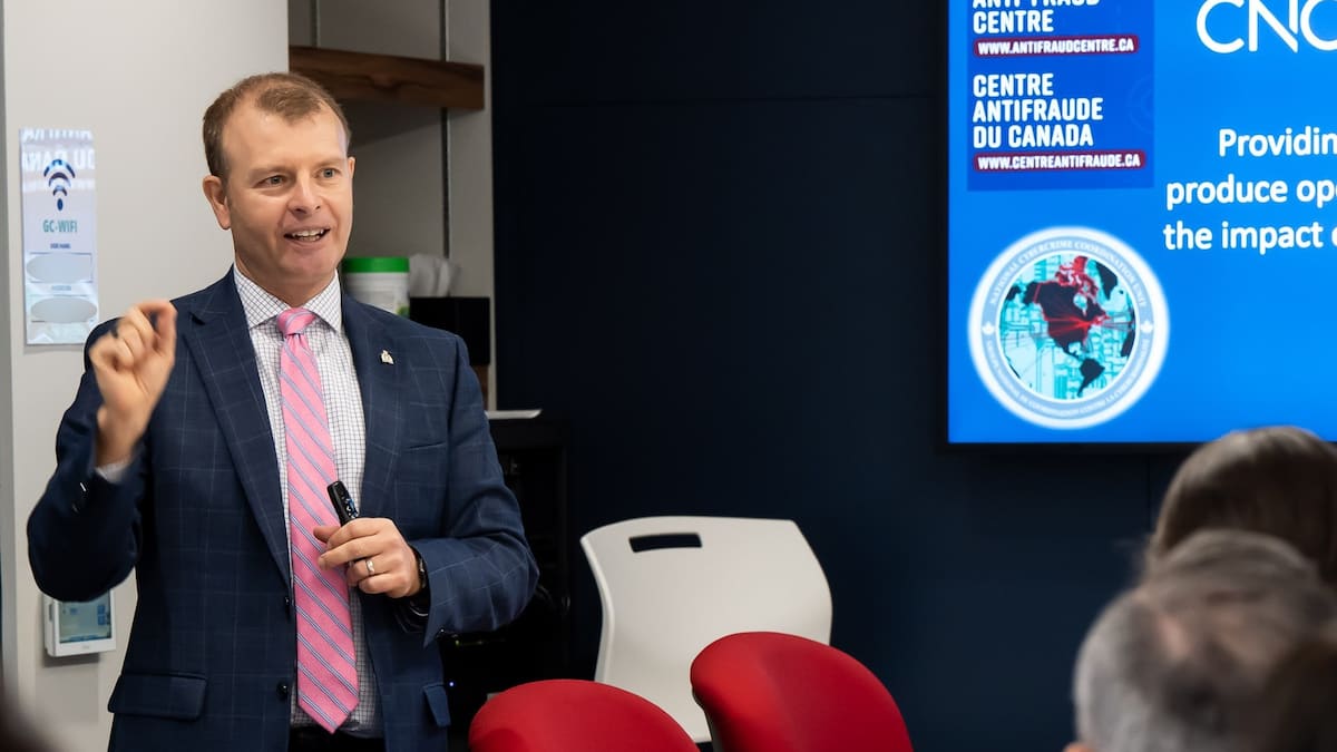 «On les force à frauder des Canadiens»: le témoignage troublant du patron du Centre antifraude