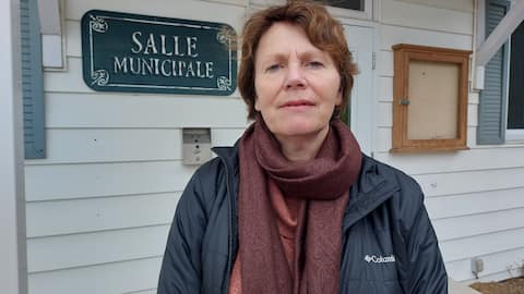 Claire Rioux, Mayor of Sainte-Élizabeth-de-Warwick.