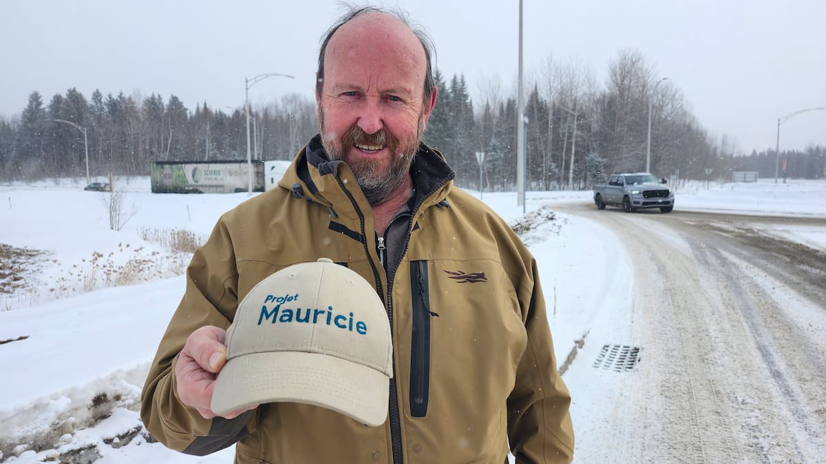 «Il n’y a personne qui me paye»: un proche de Jean Chrétien défend TES Canada