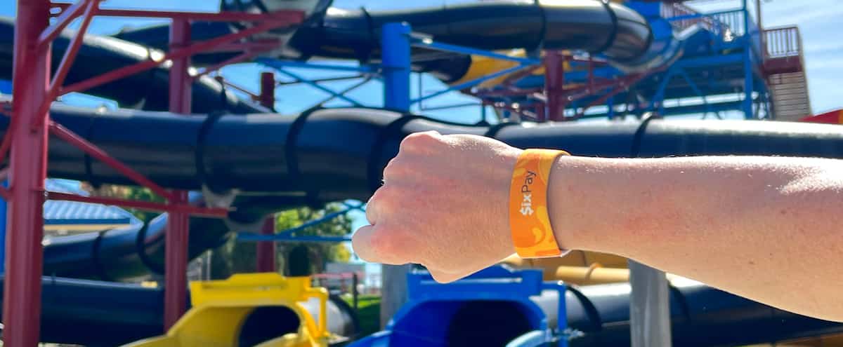 Une techno québécoise séduit le géant américain Six Flags