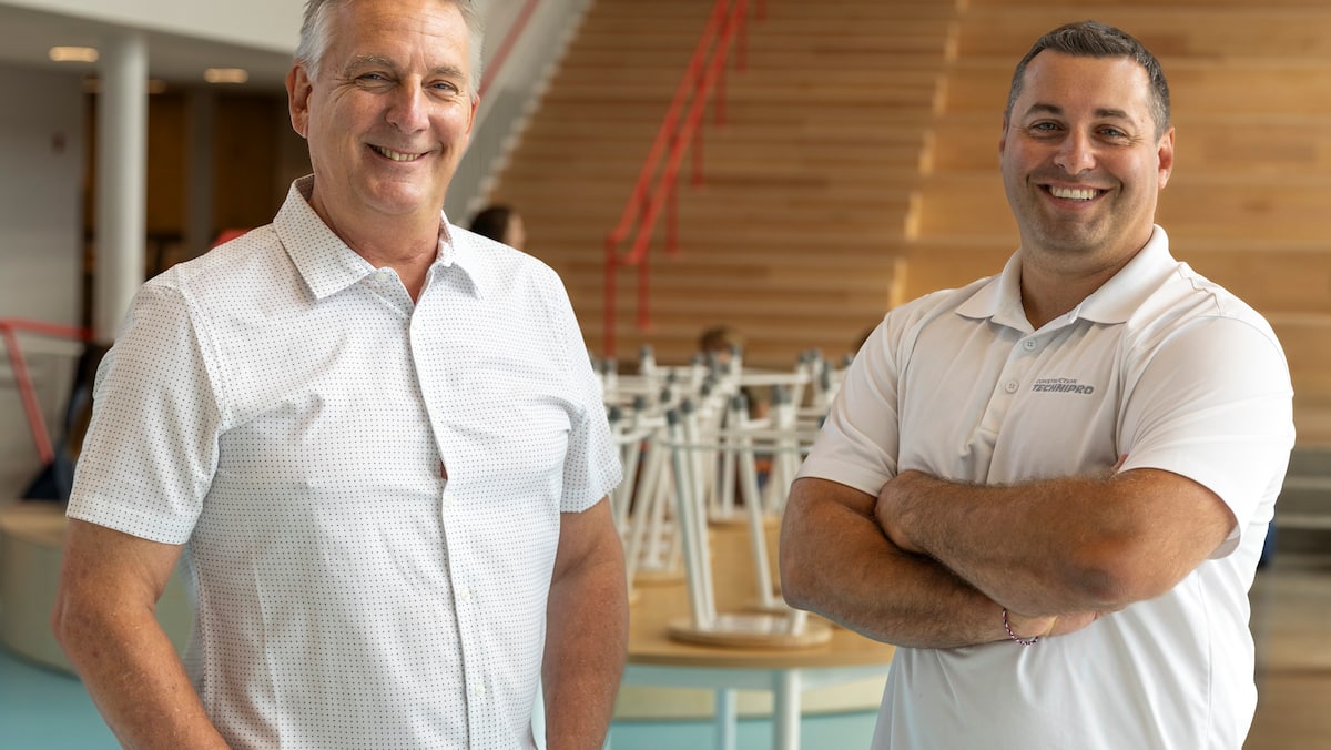 Incapable d’embaucher un seul finissant d’une formation en construction payée par le gouvernement Legault