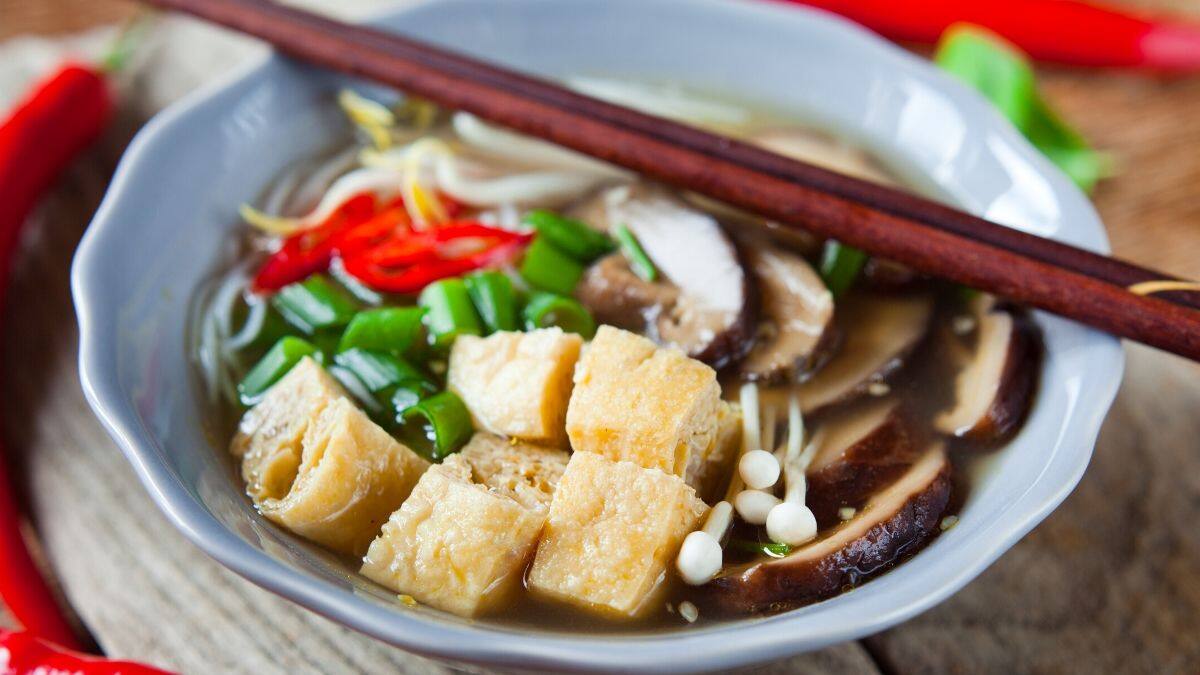 Tofu sauté aux noix de cajou Salut Bonjour